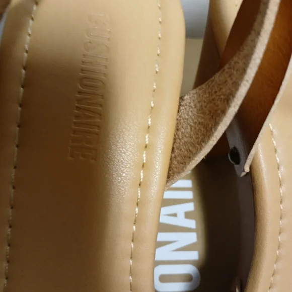 CUSHIONAIRE Women's Honey Brown Platform Sandals - Picture 4 of 5